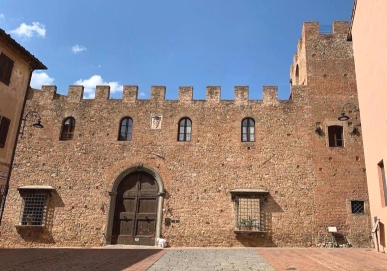 Palazzo Stiozzi Ridolfi Apartment Certaldo Bagian luar foto