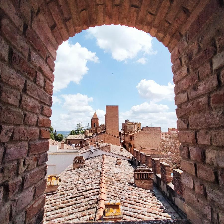 Palazzo Stiozzi Ridolfi Apartment Certaldo Bagian luar foto