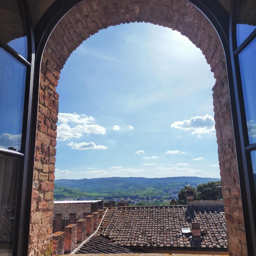 Palazzo Stiozzi Ridolfi Apartment Certaldo Bagian luar foto