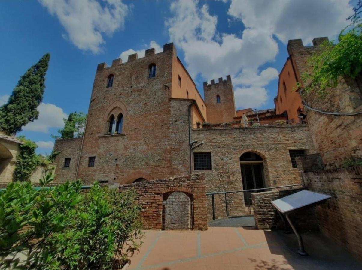 Palazzo Stiozzi Ridolfi Apartment Certaldo Bagian luar foto